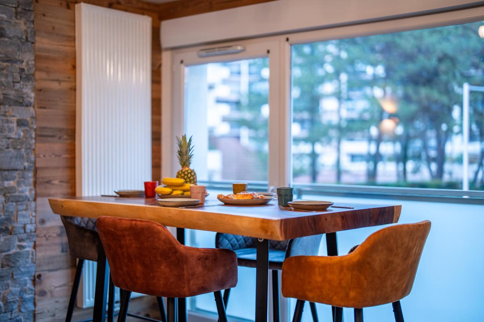 Charmant Appartement A 5 Minutes A Pied De La Vielle Ville Annecy Avec Parking Prive Eksteriør bilde